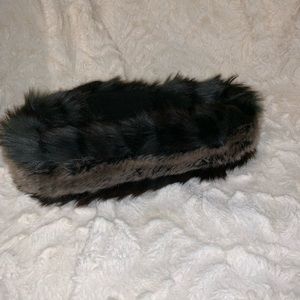 Parkhurst Accessories - Hudson’s Bay Winter headband, reversible faux fur Parkhurst Accessories - Hudson’s Bay Winter headband, reversible faux fur
